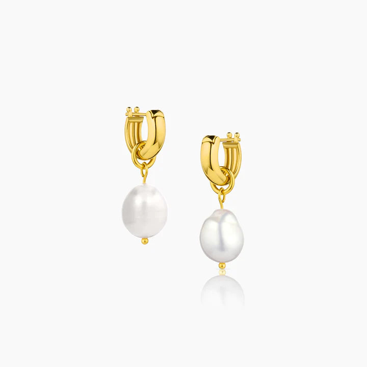 Petite Colette Pearl Earrings | 14k Vermeil | Plated